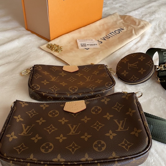 Multi Pochette Accessories NEW. BRAND NEW. AND. AUTHENTIC! - Picture 11 of 16